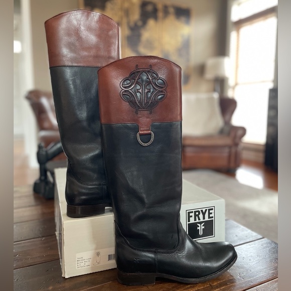 Frye Melissa Logo Boots